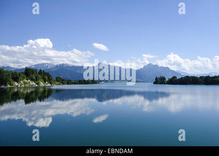 Blick auf den Forggensee im östlichen Allgäu, Deutschland, Bayern, Swabia Stockfoto