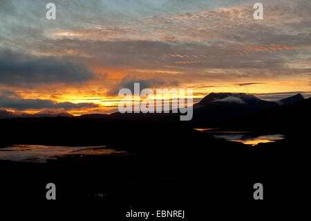 Sonnenuntergang über Ben More Coigach Stockfoto