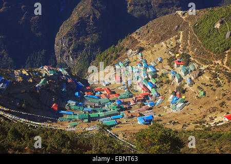 Namche Bazar im Morgenlicht, Nepal, Himalaya, Khumbu Himal Stockfoto