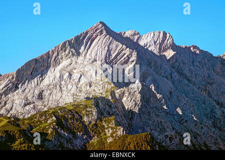 Blick zur Alpspitze, Deutschland, Bayern, Oberbayern, Oberbayern, Garmisch-Partenkirchen Stockfoto