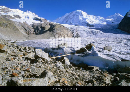 Blick über Thr Gornergletscher auf die Monte-Rosa-Gruppe auf der rechten Dfourspitze 4633,9 m, Schweiz, Wallis, Matterhorngebiet Stockfoto