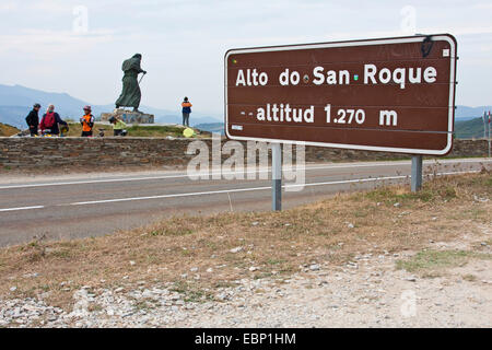 Jakobsweg auf Alto San Roque, Spanien, Galicien, Lugo, Passhoehe San Roque Stockfoto