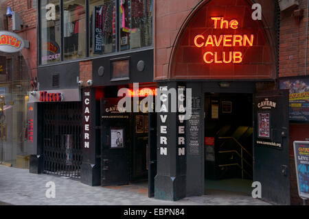 Eintritt in den Cavern Club, Geburtsort der Beatles, Mathew Street, Liverpool, Merseyside, England, Vereinigtes Königreich, Europa Stockfoto