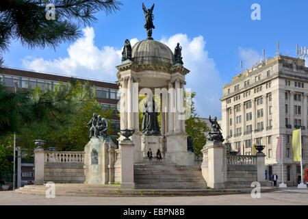 Königin Victoria Denkmal, Derby Square, Liverpool, Merseyside, England, Vereinigtes Königreich, Europa Stockfoto