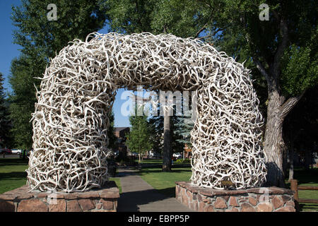 Elch Geweih Bogen, Stadtplatz, Jackson Hole, Wyoming, Vereinigte Staaten von Amerika, Nordamerika Stockfoto