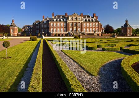 Schloss Nordkirchen mit Palast Garten, größte Schloss auf einem See von Westfalen, Deutschland, Nordrhein-Westfalen, Nordkirchen Stockfoto