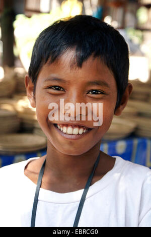 Portrait eines kambodschanischen jungen, Kambodscha, Siem Reap Stockfoto