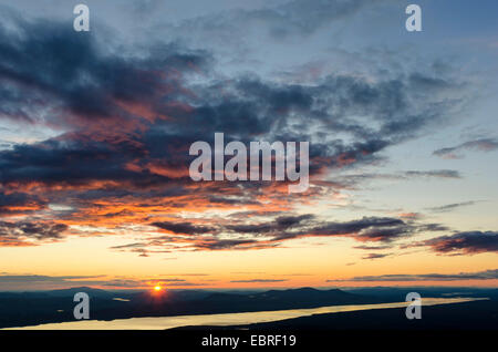 Blick vom Mount Elgahogna auf See Femunden, Norwegen, Hedmark Fylke, Femundsmarka Nationalpark Stockfoto