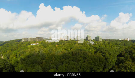 Luftaufnahme der Ruhr-Universität Bochum, Botanischer Garten Bochum im Vordergrund, Bochum, Ruhrgebiet, Nordrhein-Westfalen, Deutschland Stockfoto