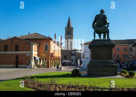 Giuseppe Verdi-Denkmal vor der Pallavicino Rocca Busseto Stockfoto