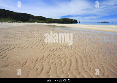 Sandstrand von Sandwood Bay an der nördlichen Küste von Schottland, Großbritannien, Schottland, Sutherland Stockfoto