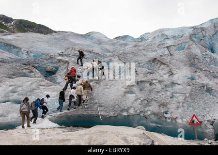 Gletscher Nigardsbreen, einem Gletscher Arm des Jostedalsbreen Gletscher, Norwegen, Jostedalsbreen Nationalpark unterwegs Stockfoto