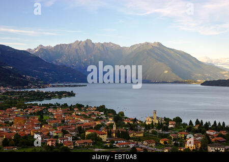 Blick über Dongo und dem Comer See auf Pizzo Ligoncio, Italien, Comer See Stockfoto