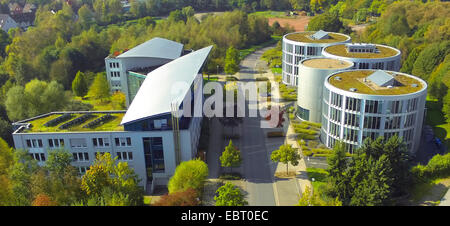 Luftbild auf Forschung und Entwicklung im Zentrum FEZ Witten und Zentrum Dental Research (ZBZ), Deutschland, Nordrhein-Westfalen, Ruhrgebiet, Witten Stockfoto