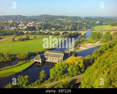 Luftbild aus Hohenstein in Ruhrgebiet mit Wasserkraftwerk Hohenstein, Deutschland, Nordrhein-Westfalen, Ruhrgebiet, Witten Stockfoto