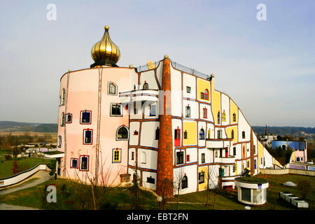 der Hauptsitz mit goldenen Kuppel von Roger Bad Blumau, nur für redaktionelle Nutzung, Österreich, Steiermark, Bad Blumau Stockfoto