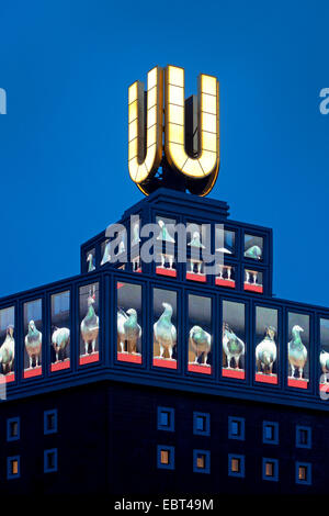 Dortmunder U-Turm, Zentrum für Kunst und Kreativität, Dortmund, Ruhrgebiet, Nordrhein-Westfalen, Deutschland Stockfoto