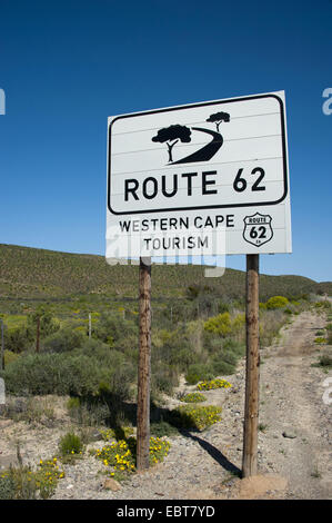 Verkehr Zeichen Wegränder mit der Bezeichnung "Route 62", Südafrika, Western Cape Stockfoto
