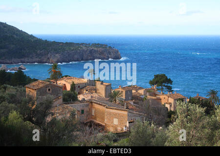 malerisches Dorf an der Nord-Westküste, Spanien, Balearen, Mallorca, Cala de Deia Stockfoto