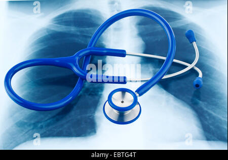 Stethoskop und ein x-ray Stockfoto