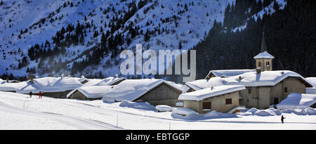 verschneite Dorf, Frankreich, Savoyen, Champagny En Vanoise Stockfoto