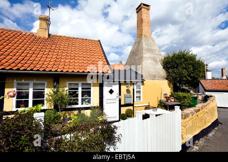 Hering-Rauch-Haus mit residental Haus, Dänemark, Bornholm, Gudhjem Stockfoto