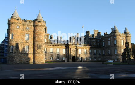 Außenseite des Holyrood Palace Edinburgh Schottland November 2014 Stockfoto