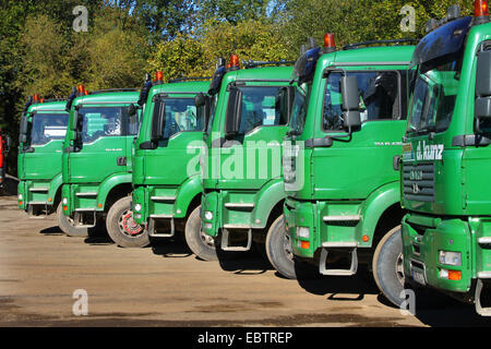 LKW-Flotte von einer Spedition, Deutschland, North Rhine-Westphalia, Hochdahl / Erkrath Stockfoto