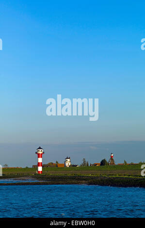 drei Leuchttürme in Luehe an Elbe im Abendlicht, Luehe, Stade, Niedersachsen, Deutschland Stockfoto