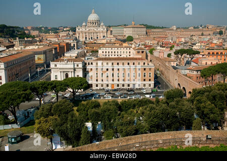 Blick vom Castel Sant'Angelo St. Peter Basilika, Italien, Vatikanstadt, Engelsburg, Rom Stockfoto