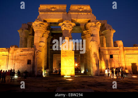 beleuchteten Tempel von Kom Ombo, Ägypten, Kom Ombo Stockfoto