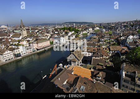 Blick auf Zürich Limmat-Fluss und Altstadt, Schweiz, Zürich Stockfoto