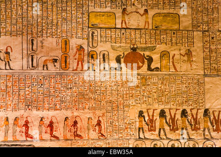 Wandmalereien und Hieroglyphen in der Kammergrab von Ramses V. (1150-1145 v. Chr.) und Ramses VI. (1145 - 1137 v. Chr.), Ägypten, Tal der Könige, Luxor Stockfoto