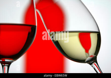 rot- und Weißwein Stockfoto