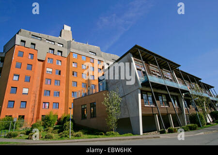 anthroposophische Architektur des Gemeinschaftskrankenhaus Herdecke, Südseite, Deutschland, Nordrhein-Westfalen, Ruhrgebiet, Herdecke Stockfoto