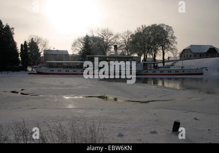 Raddampfer der Binnenschifffahrt Museum, Deutschland, Brandenburg, Oderberg Stockfoto