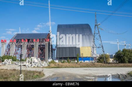 Neue sichere Entbindung gebaut, um alte Sarkophag des nuklearen Reaktor Nummer 4 im Kernkraftwerk Tschernobyl, Ukraine enthalten Stockfoto