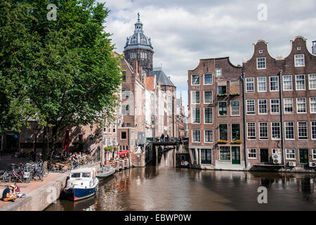 Kanal in Jordaan Viertel Jordaan, Amsterdam, Provinz Nord-Holland, Niederlande Stockfoto