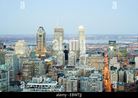 Wolkenkratzer und Bürogebäude, Central Business District, Montréal, Québec, Kanada Stockfoto