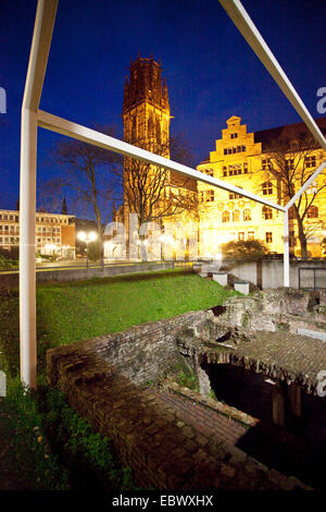 Alten Marktplatz mit Salvator Kirche und Rathaus zur blauen Stunde, Duisburg, Ruhrgebiet, Nordrhein-Westfalen, Deutschland Stockfoto