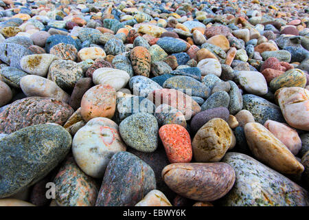 Kieselsteine am Strand, Großbritannien, Schottland Stockfoto