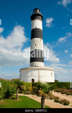 Leuchtturm Phare de Chassiron, Frankreich, Charente-Maritime, Oleron Stockfoto