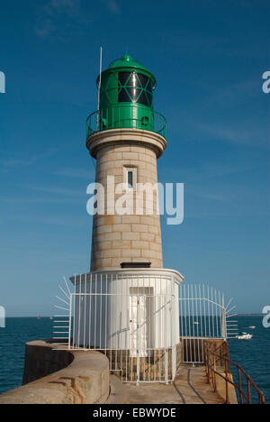 Leuchtturm Phare De La Jet e de Tr Hic auf Halbinsel Guerande, Frankreich, Bretagne, Le Croisic Stockfoto