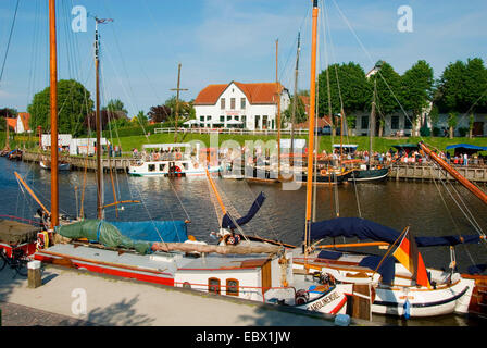 Museumshafen in Carolinensiel, Deutschland, Niedersachsen, Ostfriesland, Carolinensiel Stockfoto