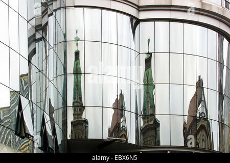 Reflecions in das Haas-Haus am Stephansplatz, Österreich, Wien Stockfoto