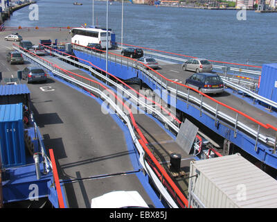 Einer der Stena Line Fähre im Hafen von Göteborg. Fähren von Kiel, Frederikshavn, Newcastle, Harwich und anderen Häfen verkehren regelmäßig hier. Foto: Klaus Nowottnick Datum: 5. Mai 2008 Stockfoto