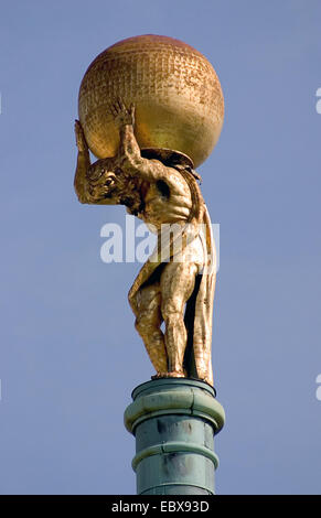 Atlas auf das alte Rathaus; Rathaus, Deutschland, Brandenburg, Potsdam Stockfoto