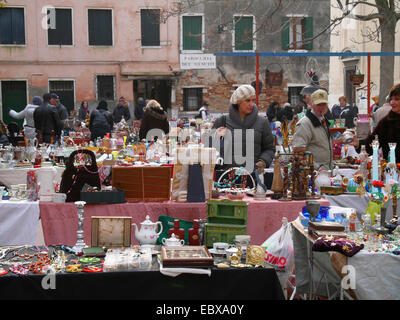 Flohmarkt in Dorsoduro, Italien, Venedig Stockfoto