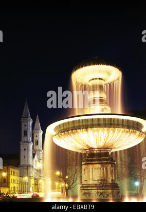 München bei Nacht, Geschwister-Scholl-Platz, Deutschland, München Stockfoto