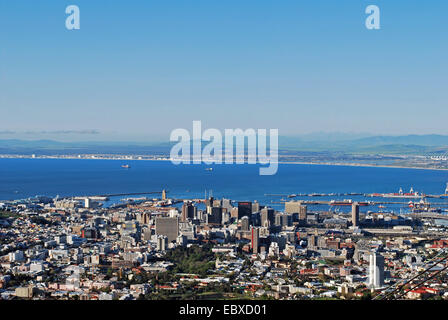 Blick vom Tafelberg auf Kapstadt, Viktoria und Alfred Waterfront, South Africa, Capetown Stockfoto